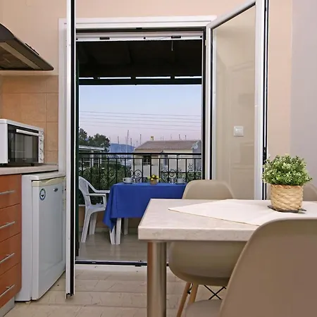 Stavros Next To Gouvia Marina Ξενοδοχείο με διαμερίσματα Κοντόκαλι